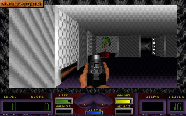 Corridor 7: Alien Invasion