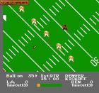 Screen gry NES Play Action Football: 