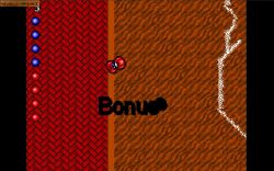 Obrazek z gry Micro Machines